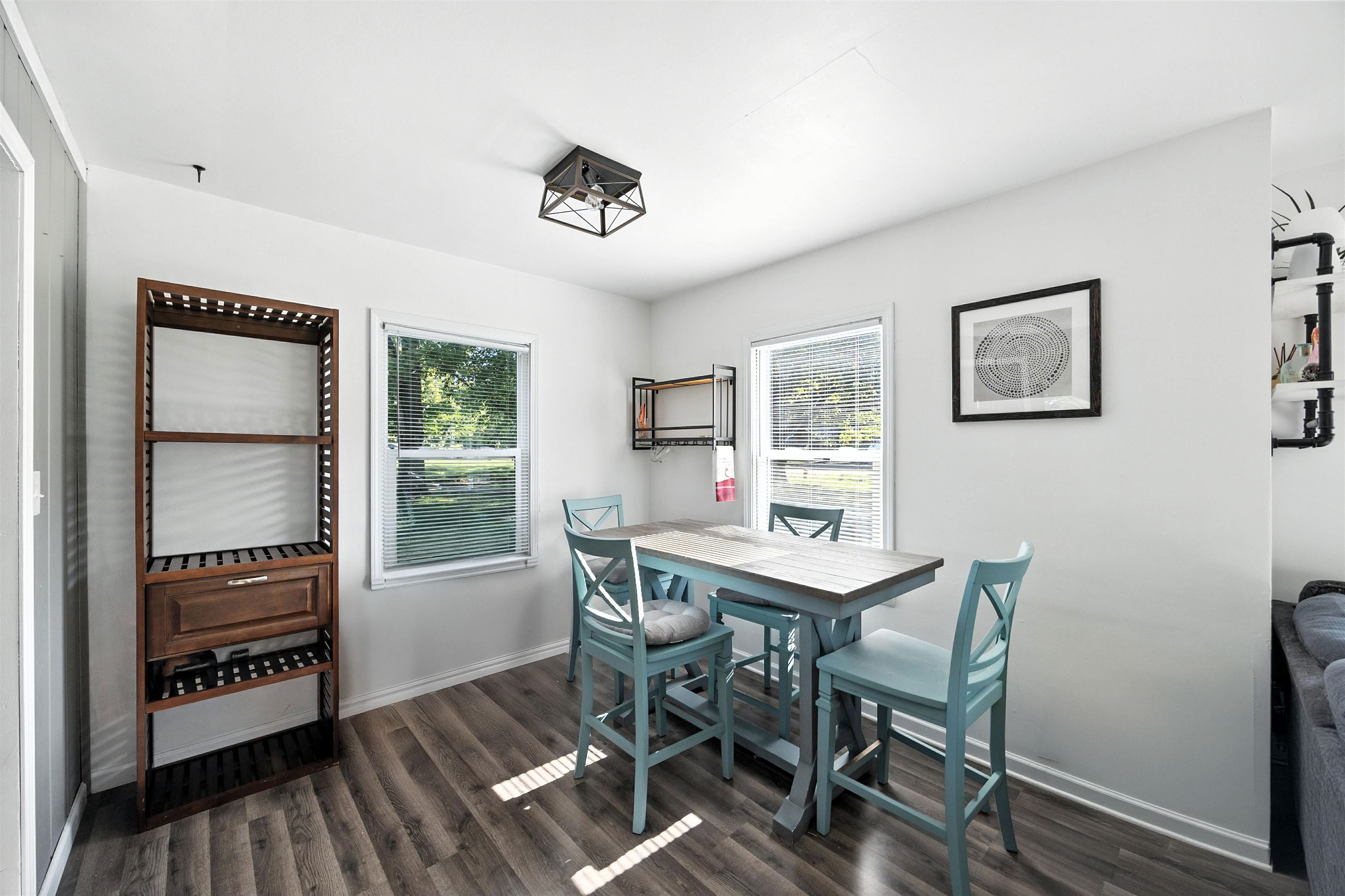 50325 Maurice Road New Baltimore, MI 48047 - Photo 12 of 26 50181968-2a6cd2de-e590-4b53-b43c-c8a82f31b123.JPG