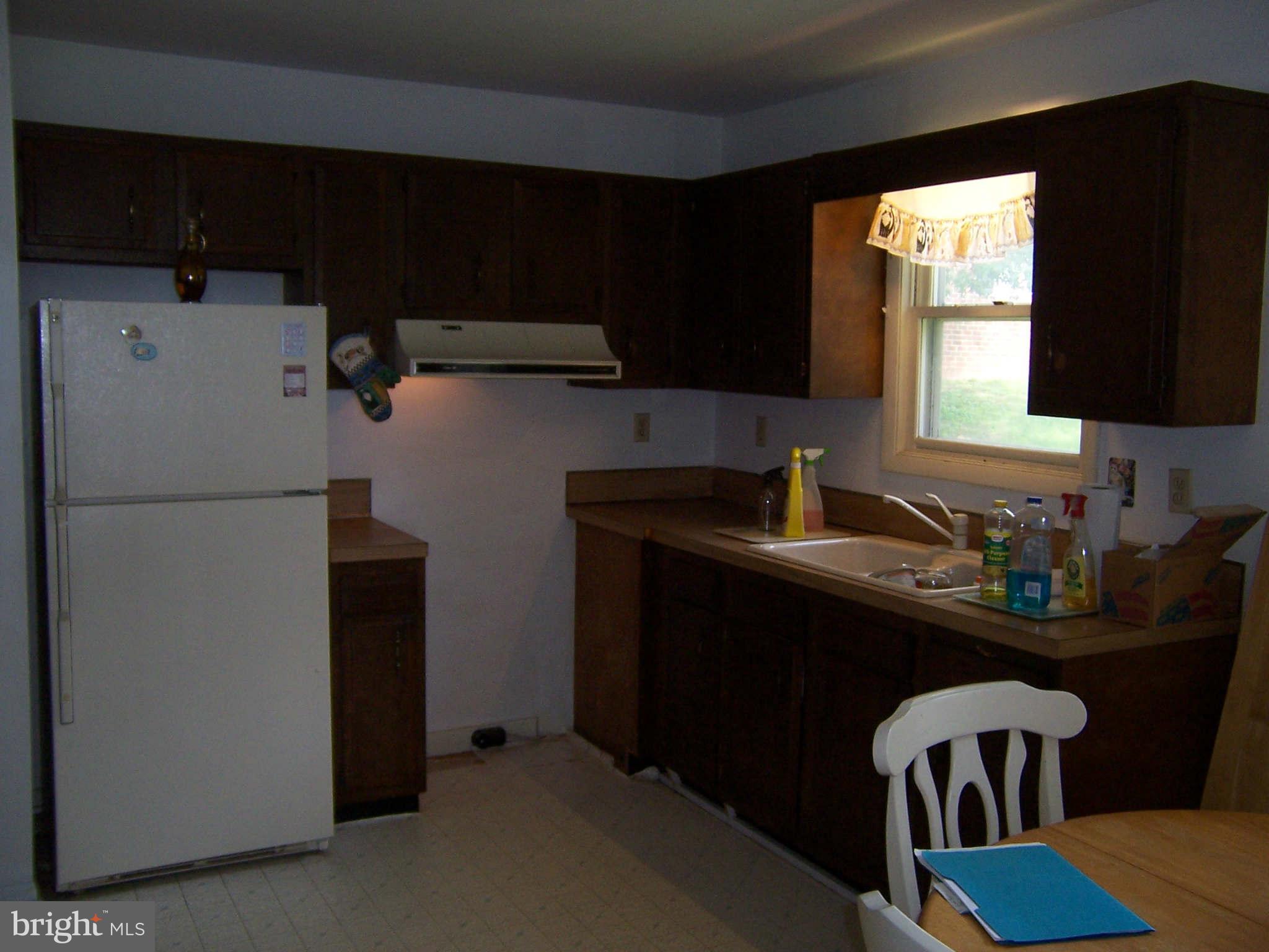 241 13th Avenue East Ranson, WV 25438 - Photo 7 of 12 Kitchen