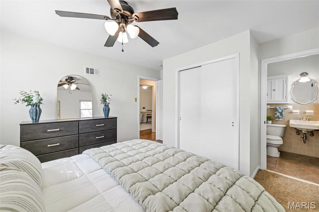 218 Hernan Drive St. Louis, MO 63123 - Photo 26 of 64