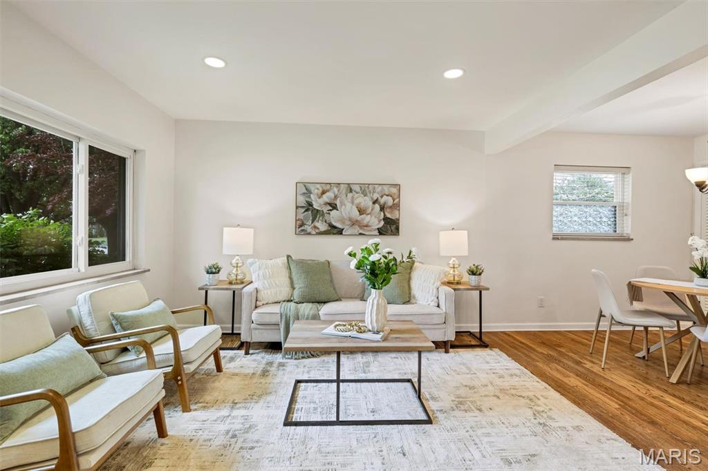 218 Hernan Drive St. Louis, MO 63123 - Photo 5 of 64