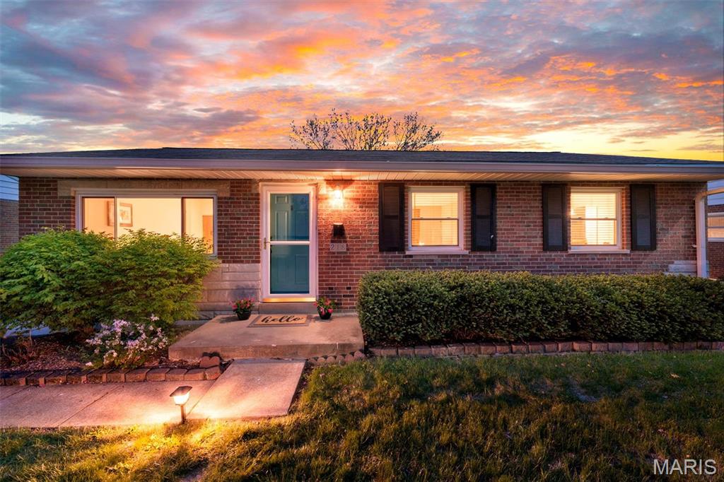 218 Hernan Drive St. Louis, MO 63123 - Photo 52 of 64