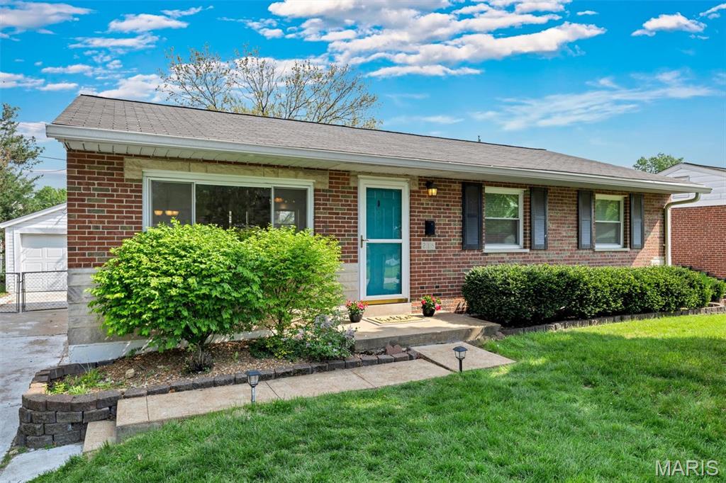 218 Hernan Drive St. Louis, MO 63123 - Photo 53 of 64