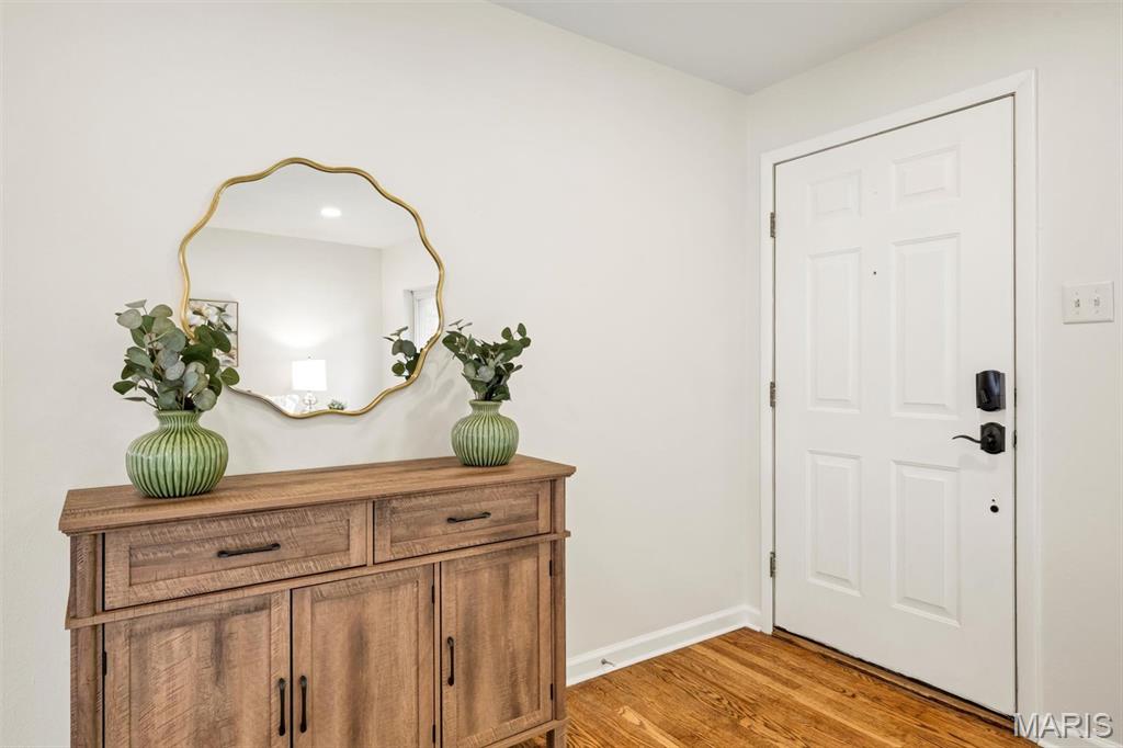 218 Hernan Drive St. Louis, MO 63123 - Photo 9 of 64