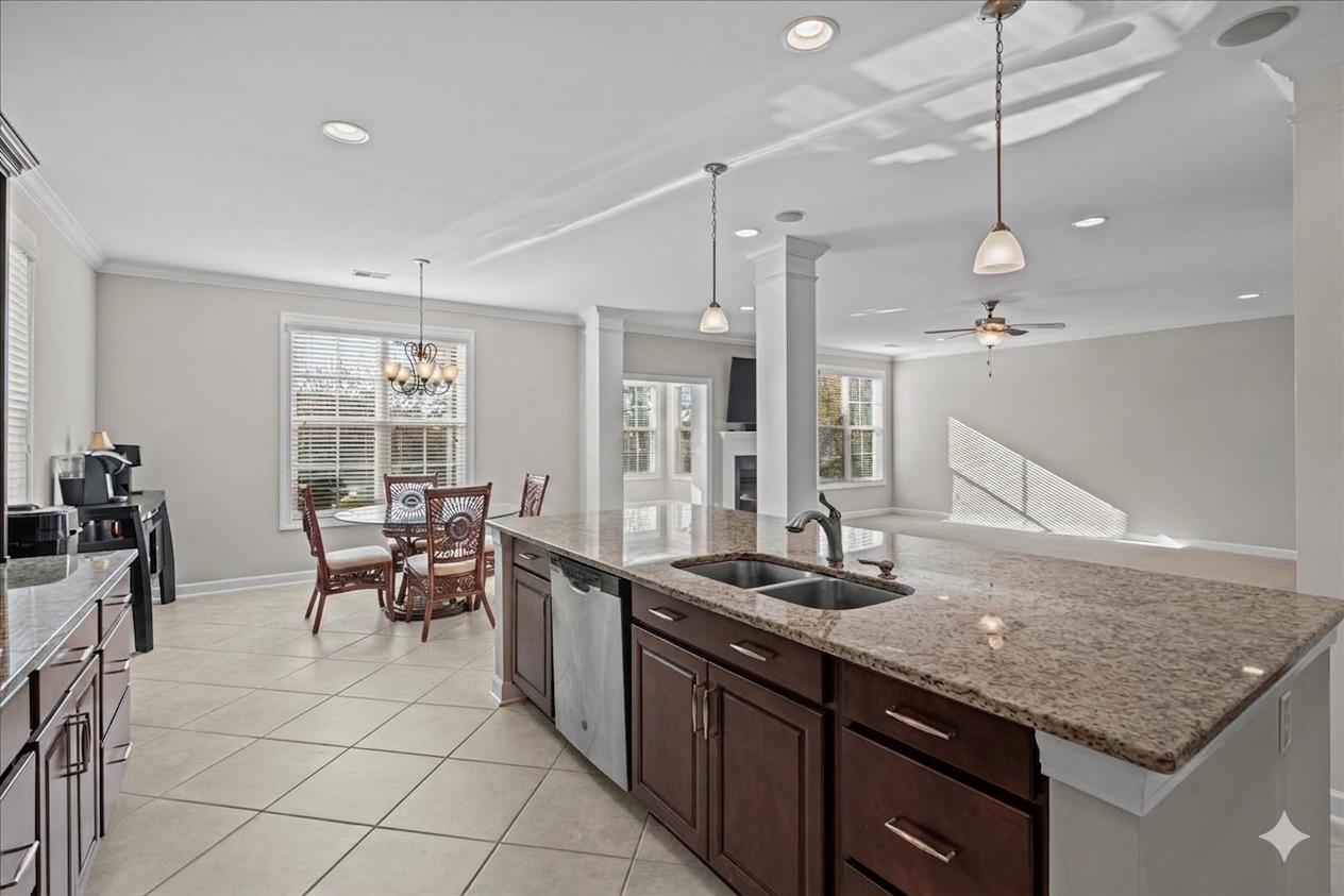 324 Crestgate Way Easley, SC 29642 - Photo 10 of 43 Gallery Image 10