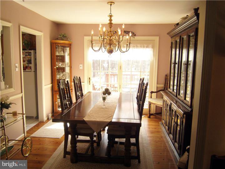 767 Raritan Avenue Atco, NJ 08004 - Photo 3 of 18 Gallery Image 3