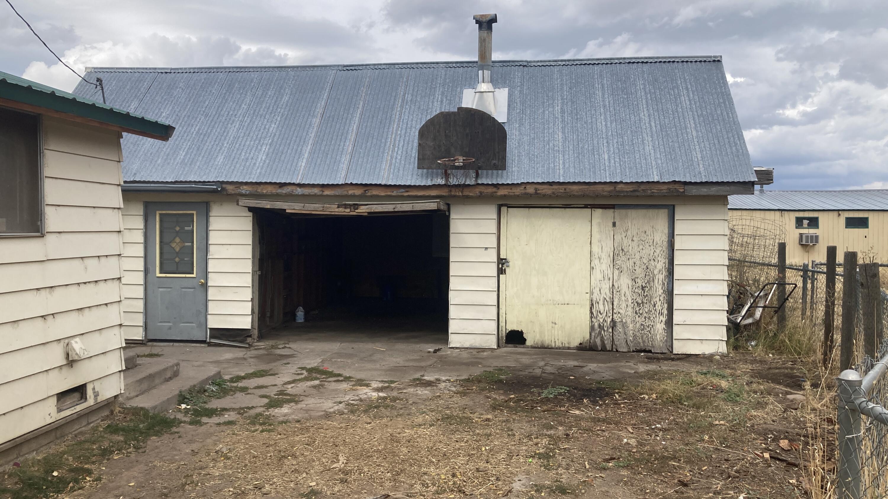 657-525 Susanville Road Bieber, CA 96009 - Photo 26 of 26 a view of a garage