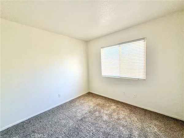 $3,300 | 32405 Corte Palacio, Temecula, CA 92592