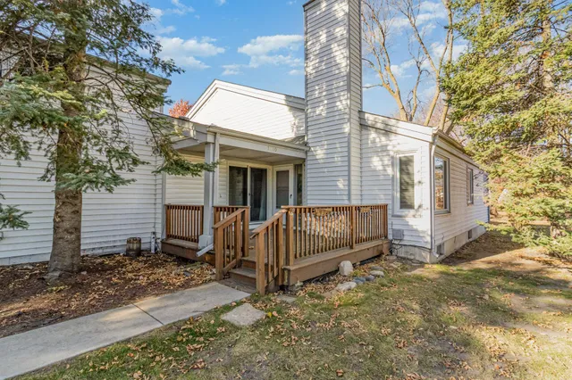 $249,900 | 7500 Landau Drive, Bloomington, MN 55438