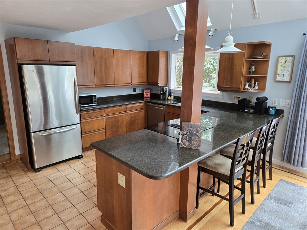 55 Bullivant Farm Road Marion, MA 02738 - Photo 4 of 42