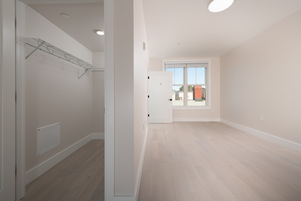 425 Border Street, Unit 405 Boston, MA 02128 - Photo 11 of 18