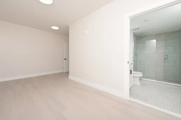 a bathroom with a toilet