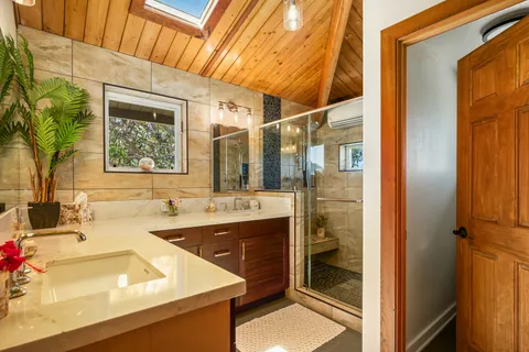 $3,900,000 | 5421 C Kalalea View Drive, Anahola, HI 96703