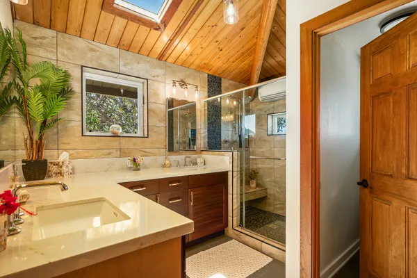 $3,900,000 | 5421 C Kalalea View Drive, Anahola, HI 96703