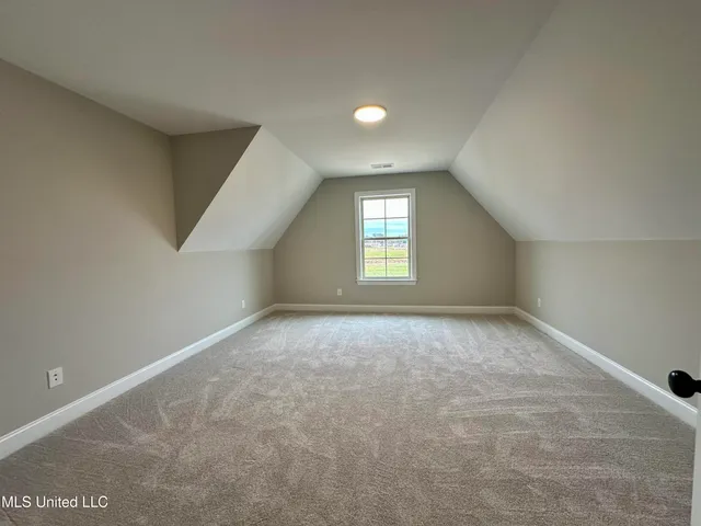 $309,950 | 3023 School Loop Rd Lake, Lake Cormorant, MS 38641