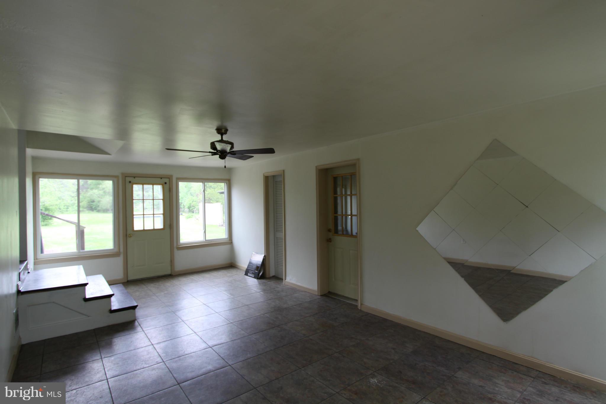 6890 Hawthorne Road La Plata, MD 20646 - Photo 14 of 29 Interior (General)
