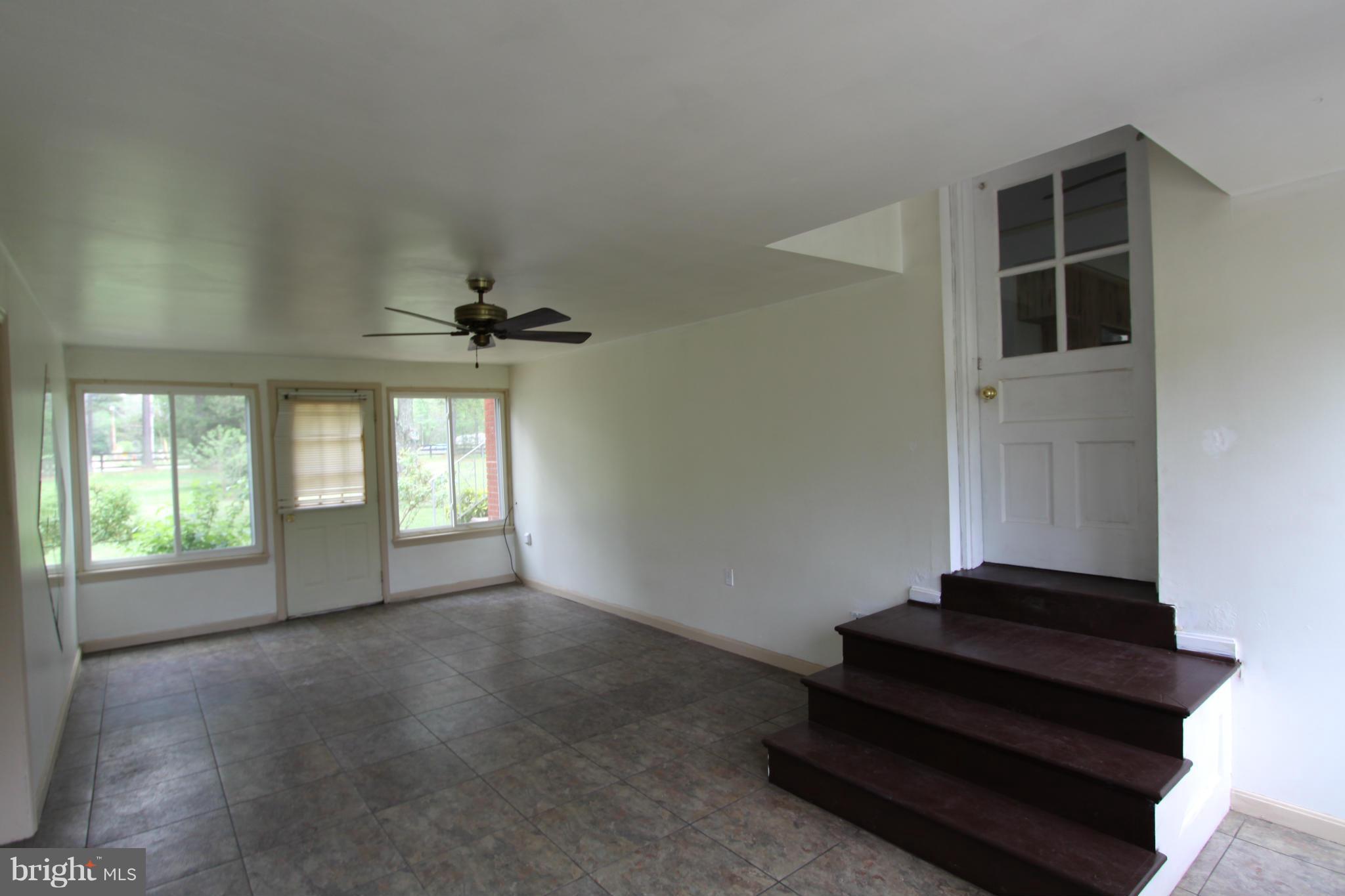 6890 Hawthorne Road La Plata, MD 20646 - Photo 15 of 29 Family Room