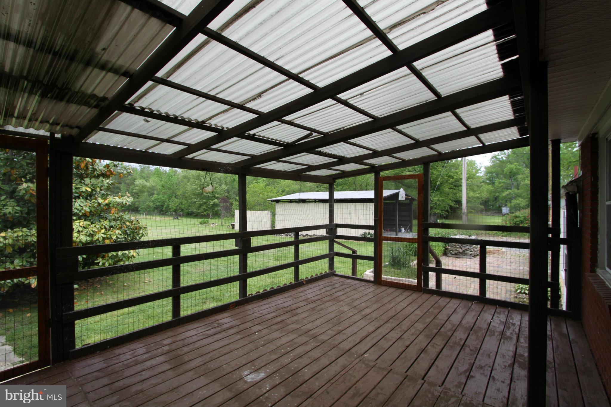 6890 Hawthorne Road La Plata, MD 20646 - Photo 18 of 29 Exterior (Rear)