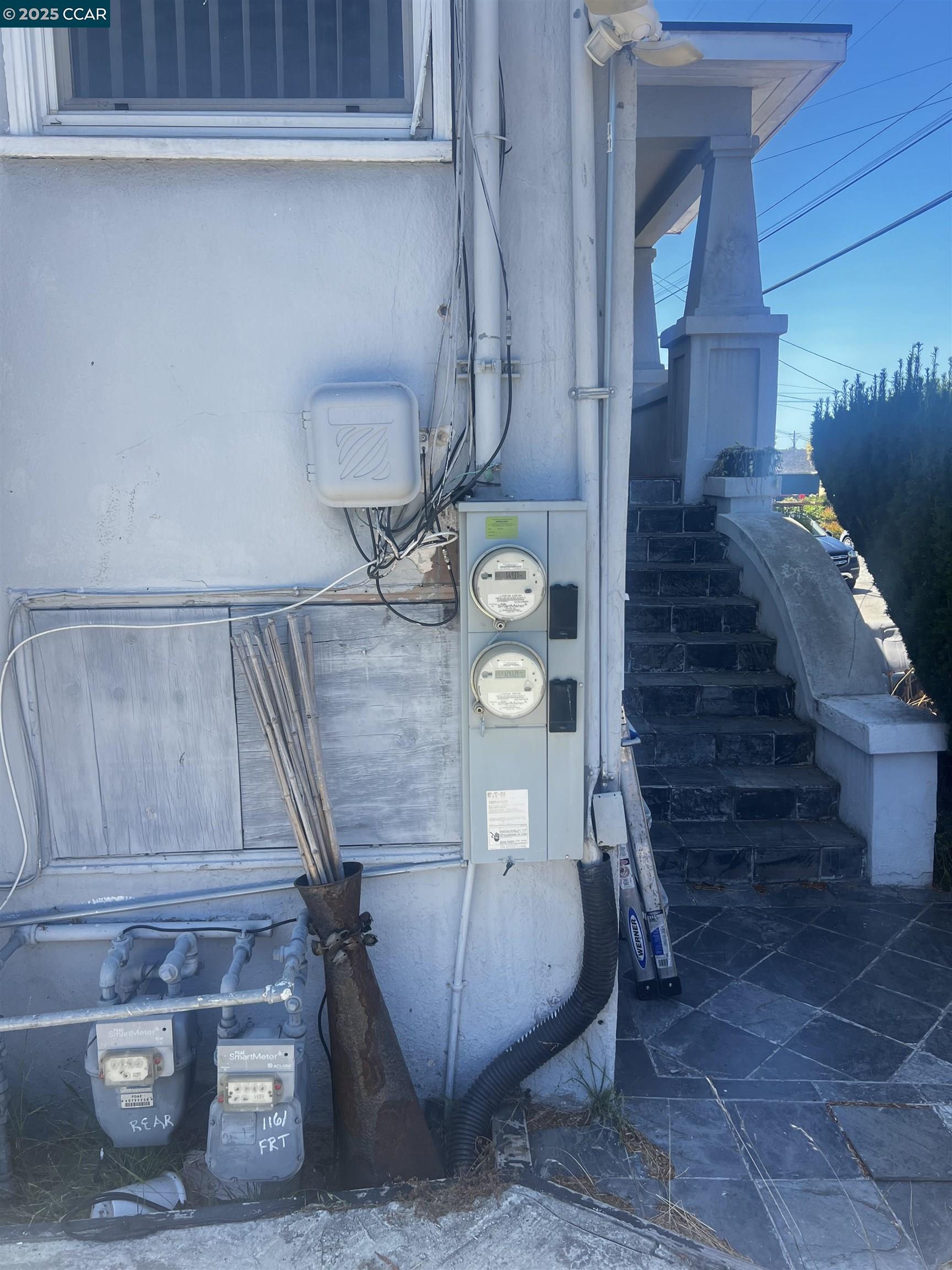 1161 64th Street Oakland, CA 94608 - Photo 14 of 34 a view of entryway with wooden floor