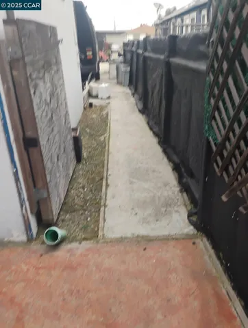 $1,200,500 | 1161 64th Street, Oakland, CA 94608