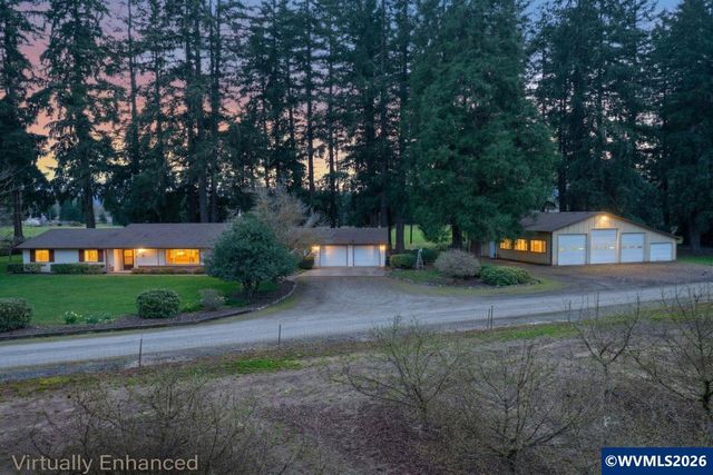 $650,000 | 40690 McDowell Creek Drive, Lebanon, OR 97355