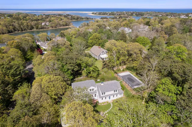 $1,995,000 | 2 Little Cove Lane, Orleans, MA 02653