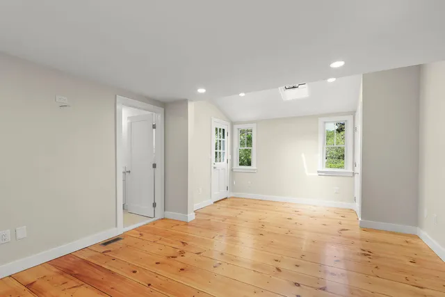 $1,995,000 | 2 Little Cove Lane, Orleans, MA 02653