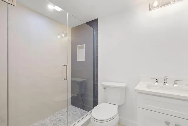 $1,995,000 | 2 Little Cove Lane, Orleans, MA 02653