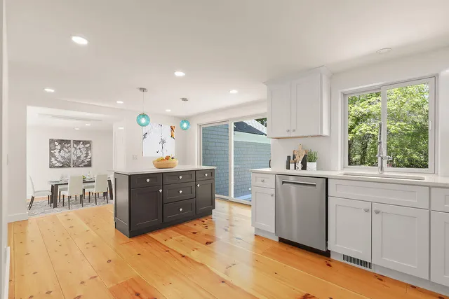 $1,995,000 | 2 Little Cove Lane, Orleans, MA 02653