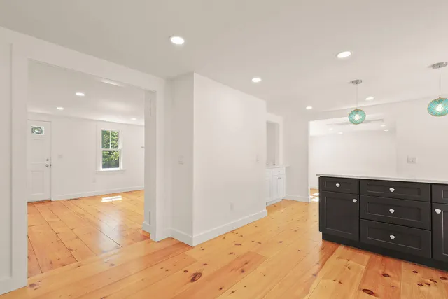 $1,995,000 | 2 Little Cove Lane, Orleans, MA 02653