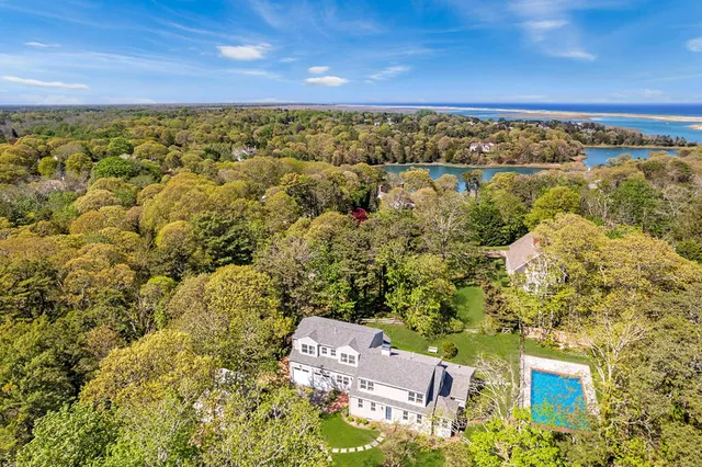 $1,995,000 | 2 Little Cove Lane, Orleans, MA 02653
