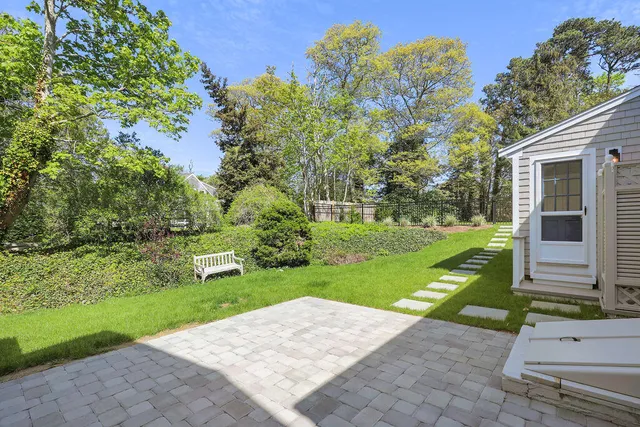 $1,995,000 | 2 Little Cove Lane, Orleans, MA 02653