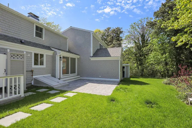 $1,995,000 | 2 Little Cove Lane, Orleans, MA 02653