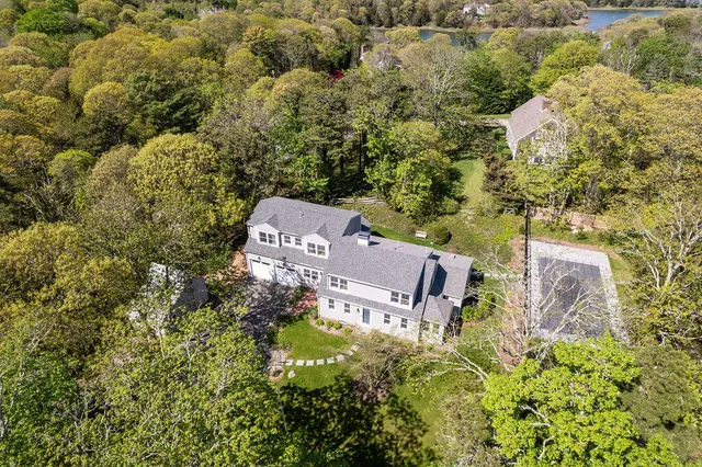 $1,995,000 | 2 Little Cove Lane, Orleans, MA 02653