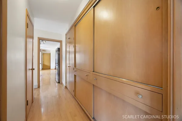 $625,000 | 501 Glenwood Trail, Elgin, IL 60120