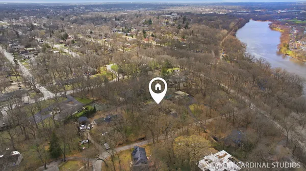 $625,000 | 501 Glenwood Trail, Elgin, IL 60120