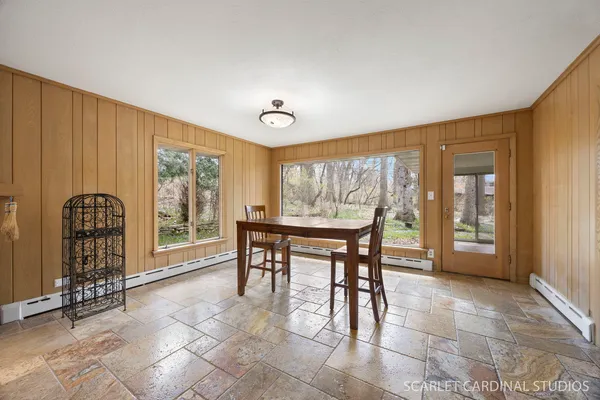 $625,000 | 501 Glenwood Trail, Elgin, IL 60120