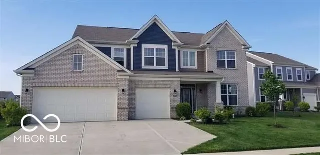 $459,000 | 1347 Preserve Court, Greenwood, IN 46143