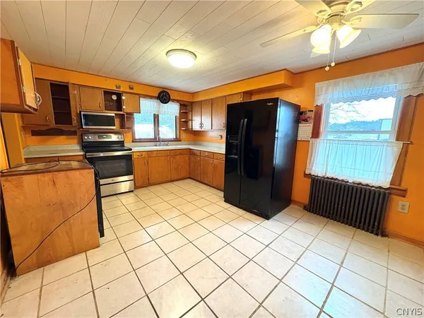 $325,000 | 7409 Day Road, Throop, NY 13021