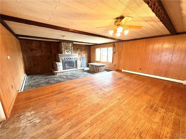 $325,000 | 7409 Day Road, Throop, NY 13021