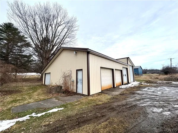 $325,000 | 7409 Day Road, Throop, NY 13021