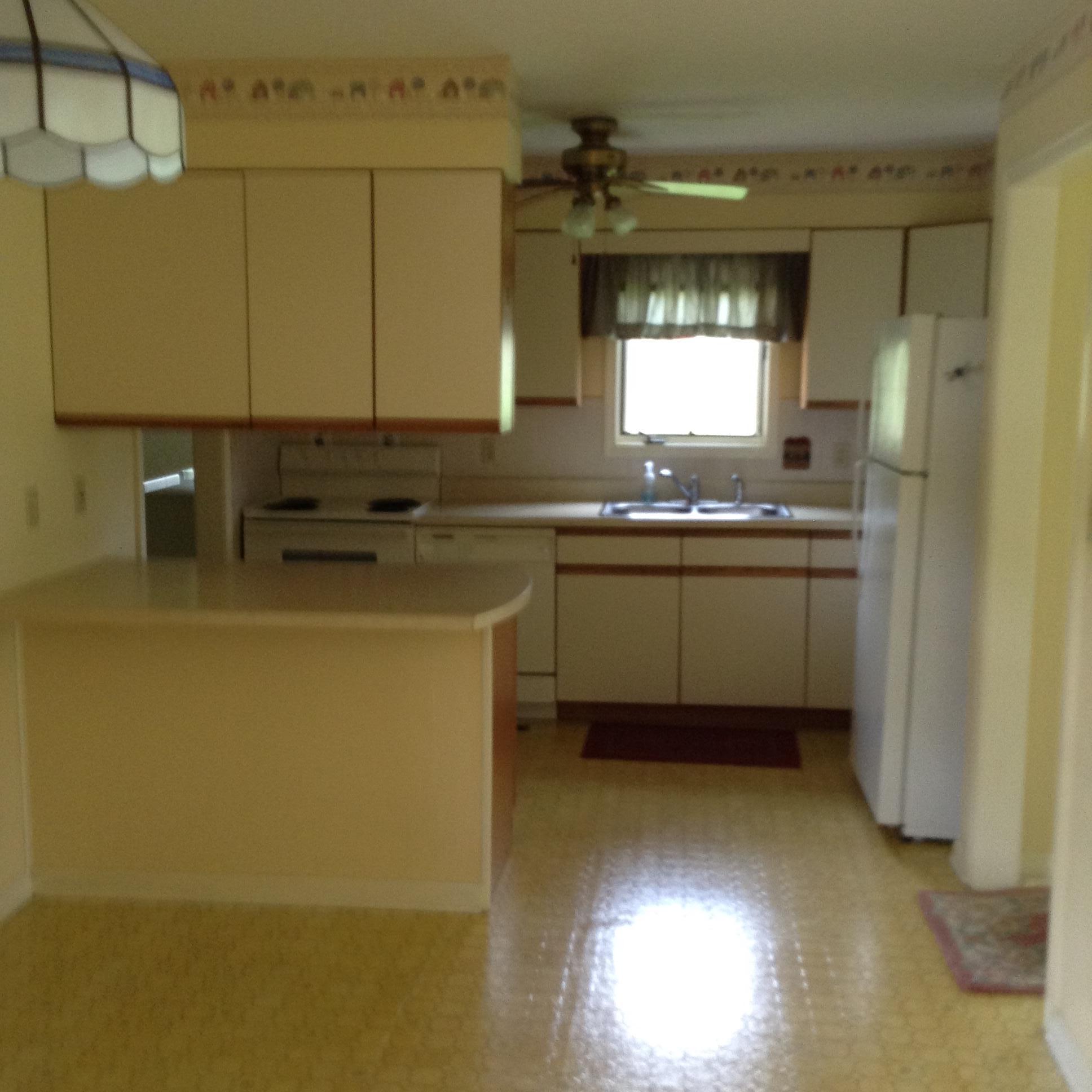 110 Rowan Road White Sulphur Springs, WV 24986 - Photo 4 of 12 Gallery Image 4
