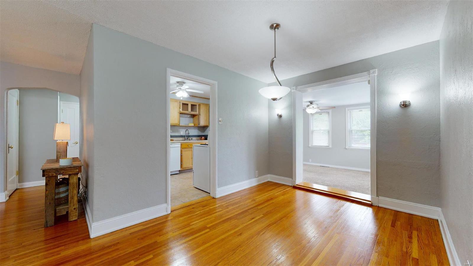 7036 Rhodes Avenue St. Louis, MO 63123 - Photo 7 of 43 Gallery Image 7