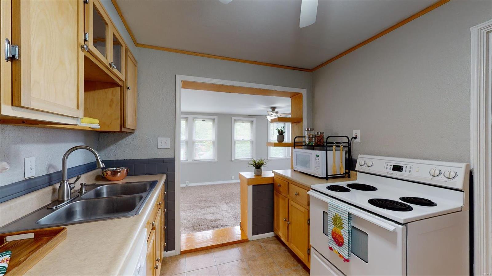 7036 Rhodes Avenue St. Louis, MO 63123 - Photo 9 of 43 Gallery Image 9