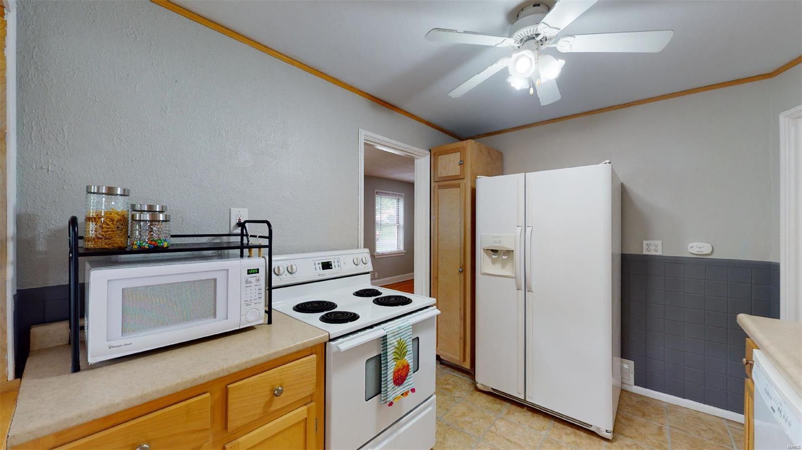 7036 Rhodes Avenue St. Louis, MO 63123 - Photo 10 of 43 Gallery Image 10