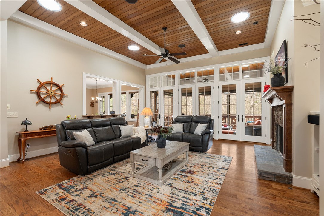 435 Shimmering Water Lane Salem, SC 29676 - Photo 5 of 44
