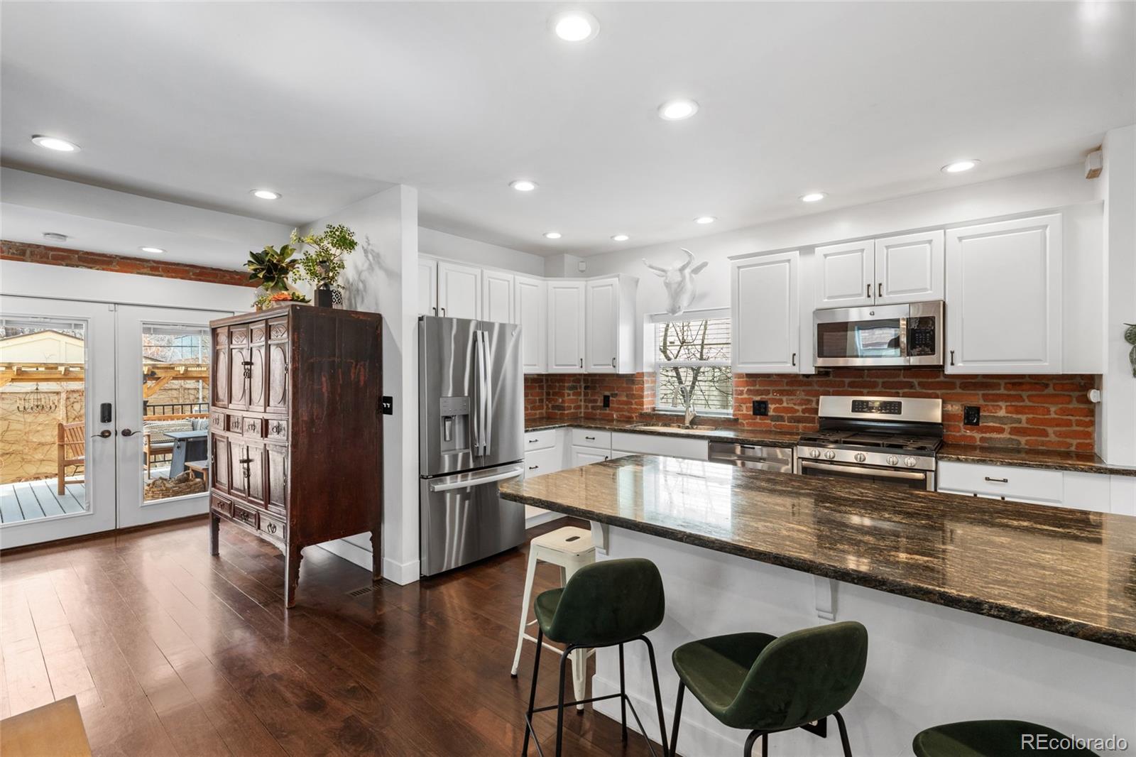 449 South Humboldt Street Denver, CO 80209 - Photo 12 of 50