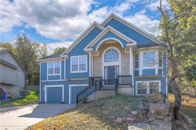 $417,000 | 21625 West 122nd Terrace, Olathe, KS 66061