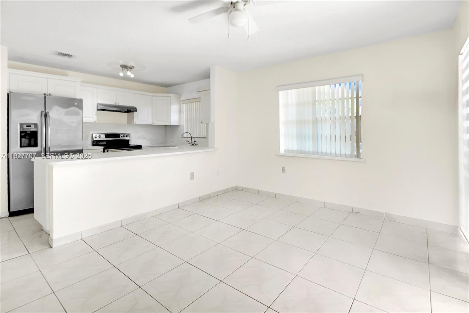 11324 Southwest 187th Terrace Miami, FL 33157 - Photo 15 of 29