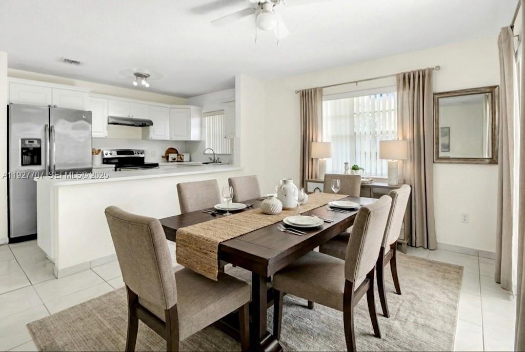 11324 Southwest 187th Terrace Miami, FL 33157 - Photo 25 of 29 Staged Dining