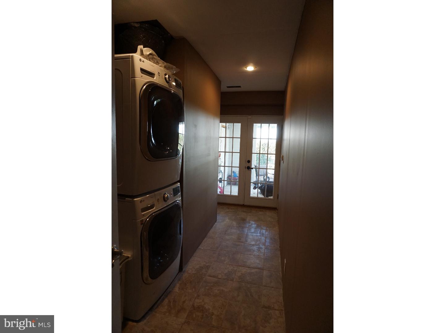 9222 Wesleyan Road Philadelphia, PA 19114 - Photo 20 of 22 Laundry Room